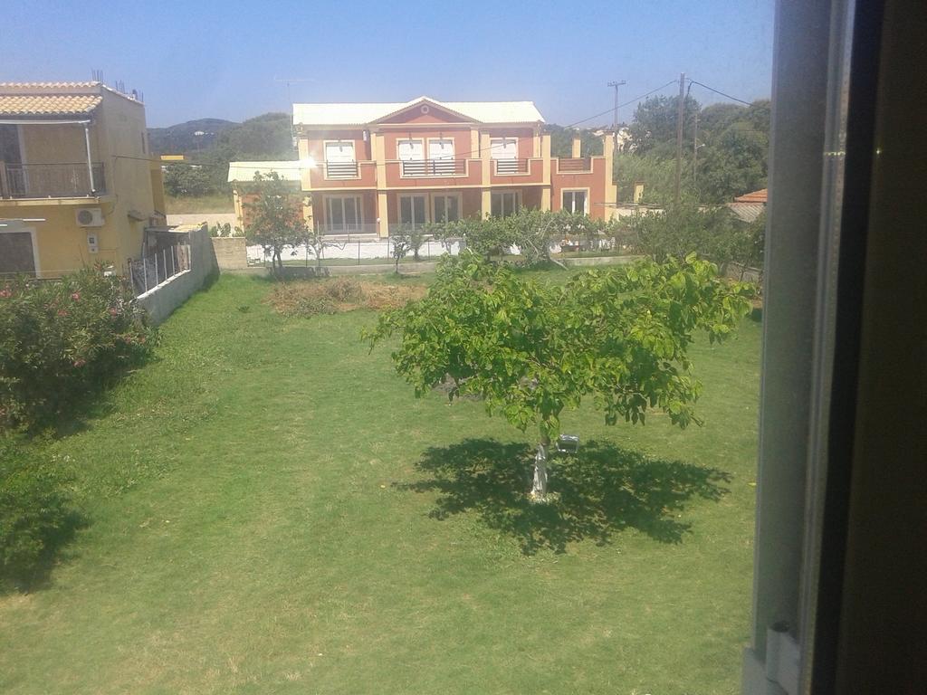 Foivos Seaside Apartments Agios Georgios  Quarto foto