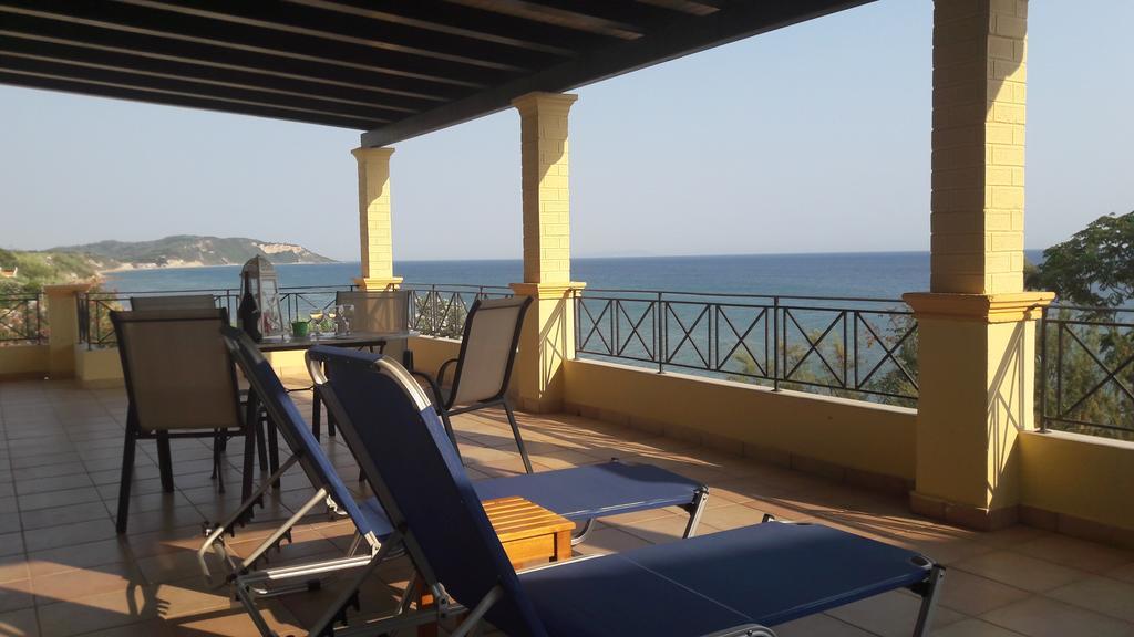 Foivos Seaside Apartments Agios Georgios  Exterior foto